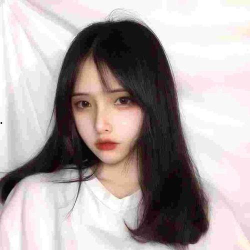 认真吃瓜网红图片头像女,揭秘网红“认真吃瓜”女生的魅力瞬间