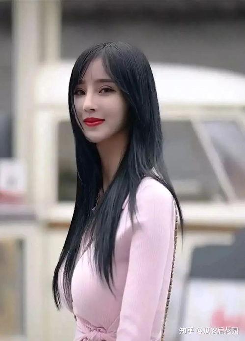 抖音网红吃瓜儿是谁,揭秘网络红人的瓜田传奇