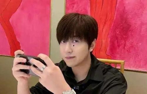 吃瓜网红博主视频