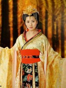 穿古装的吃瓜网红叫什么,揭秘网络红人的时尚与趣味