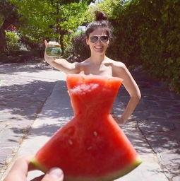 网红明星吃瓜图片,揭秘娱乐圈幕后真相