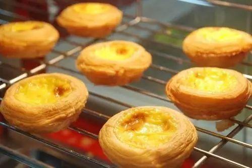 网红吃瓜蛋挞小屁孩