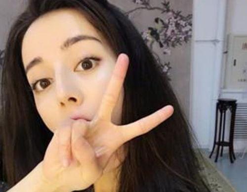 网曝热门吃瓜入口反差91,反差91揭示娱乐圈真实面目